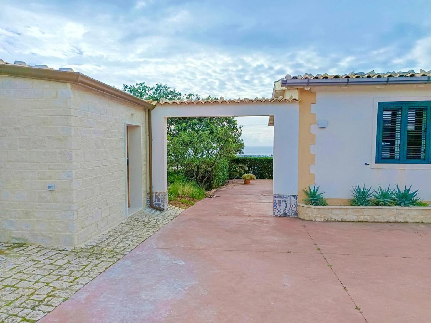 Villa Renzo Scicli Exteriör bild